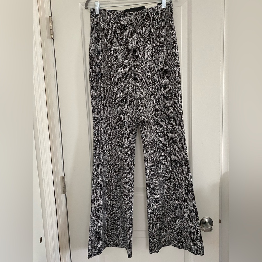 Express Herringbone Pattern Flare "Super High-Rise" Pants - Size M